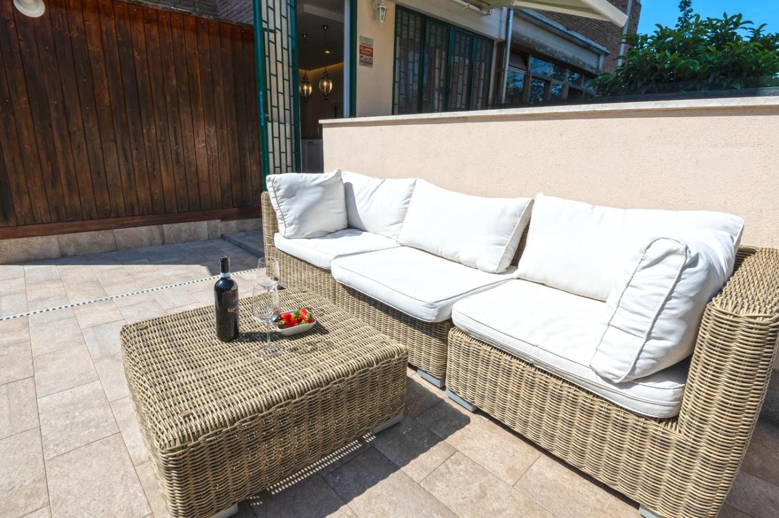 Garden House Vale Apartment Рим Екстериор снимка